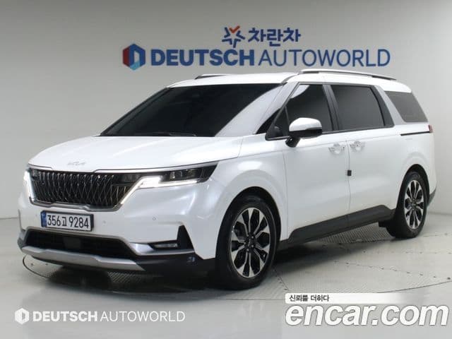 Kia Carnival 2023 — Фото 2/12