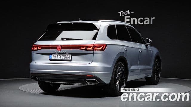 Volkswagen Touareg 2026 — Şəkil 23/38