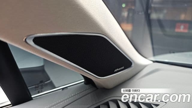 Volkswagen Touareg 2026 — Şəkil 16/38