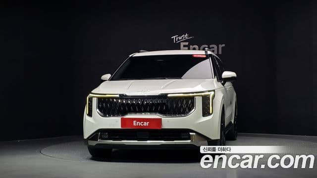 Kia Carnival 2023 — Фото 3/20