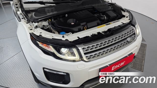 Land Rover Range Rover Evoque 2018 — Фото 6/20