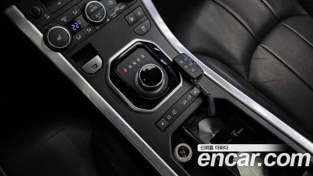 Land Rover Range Rover Evoque 2018 — Фото 9/20