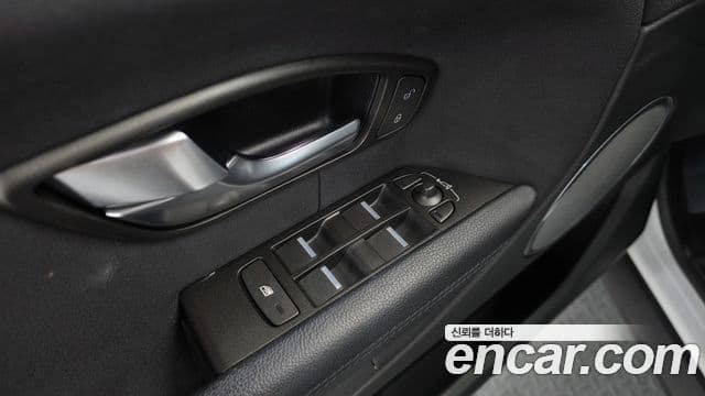 Land Rover Range Rover Evoque 2018 — ფოტო 22/31