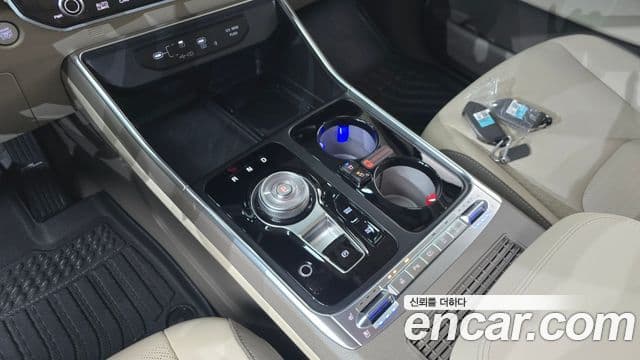 Kia Carnival 2024 — Фото 9/20