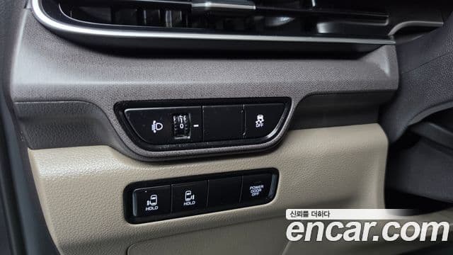 Kia Carnival 2024 — Şəkil 11/33