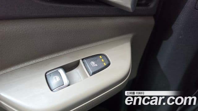 Kia Carnival 2024 — Şəkil 26/33