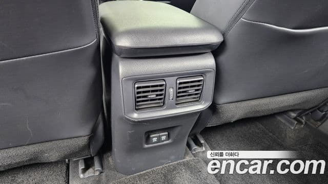 Toyota RAV4 2019 — Şəkil 4/32