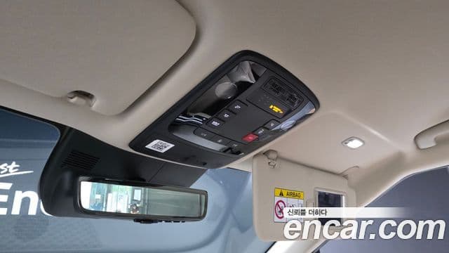 Kia Carnival 2025 — ფოტო 2/42