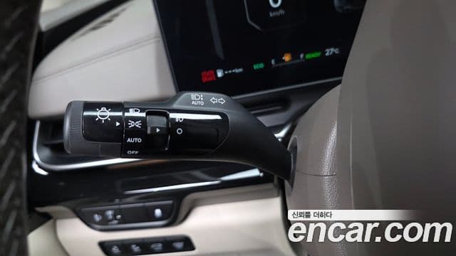 Kia Carnival 2025 — ფოტო 20/42