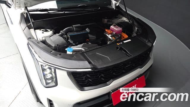 Kia Sorento 2023 — Фото 6/20