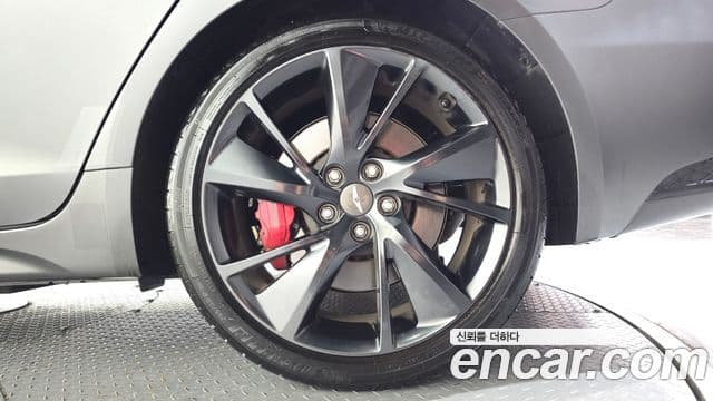 Genesis G70 2021 — Şəkil 34/37