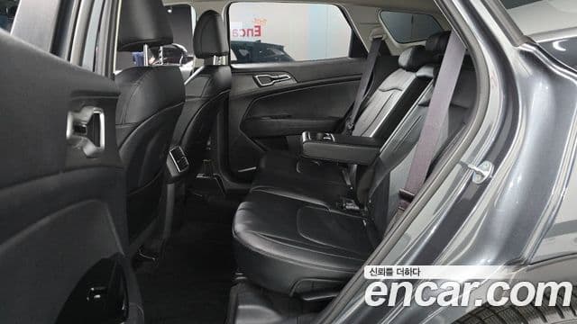 Kia Sportage 2024 — Фото 12/20