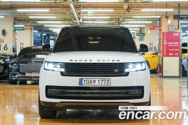 Land Rover Range Rover 2023 — Photo 5/20