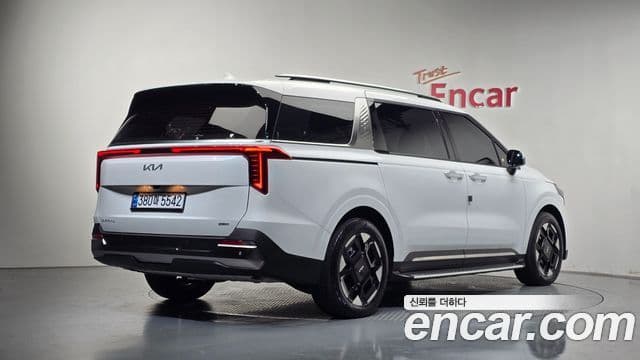 Kia Carnival 2026 — Фото 2/20