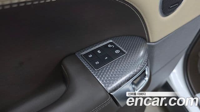 Land Rover Range Rover Sport 2019 — ფოტო 14/30