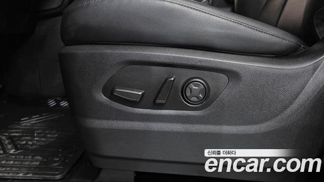Hyundai Staria 2026 — ფოტო 30/33