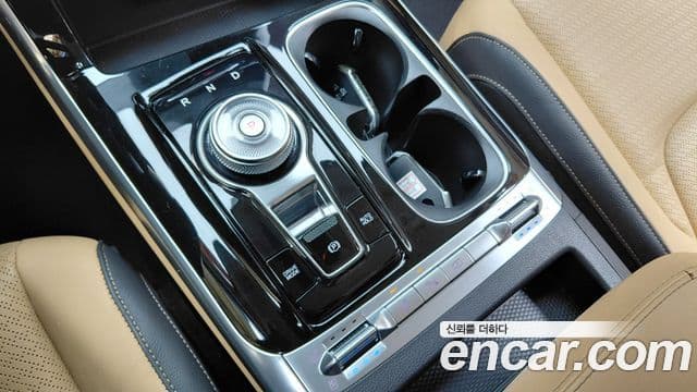 Kia Carnival 2022 — Фото 9/20