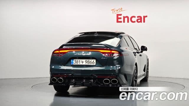 Kia Stinger 2022 — Фото 4/20