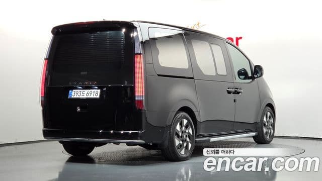 Hyundai Staria 2026 — Фото 2/20