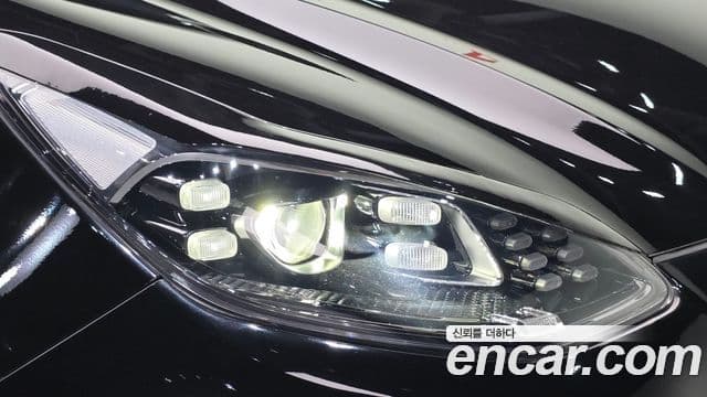 Kia Sportage The Bold 2019 — ფოტო 15/32