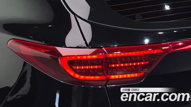 Kia Sportage The Bold 2019 — ფოტო 28/32