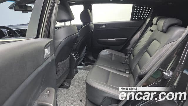 Kia Sportage The Bold 2019 — ფოტო 30/32