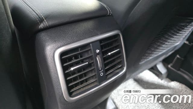 Kia Sportage The Bold 2019 — ფოტო 21/32