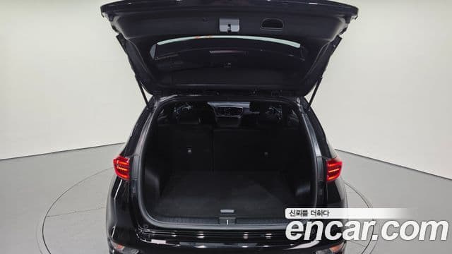 Kia Sportage The Bold 2019 — ფოტო 20/32