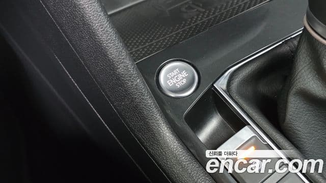 Volkswagen Tiguan 2023 — Şəkil 27/34