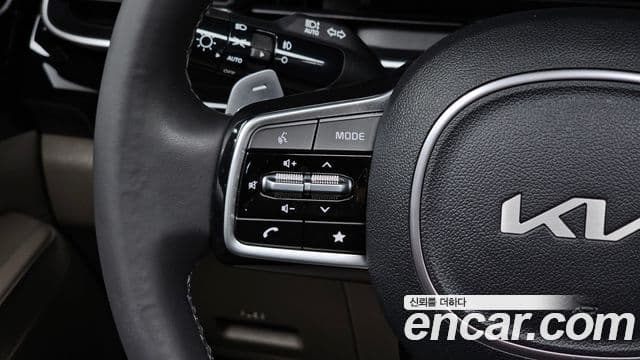 Kia Carnival 2024 — Şəkil 11/34