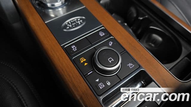 Land Rover Range Rover 2018 — Фото 14/20