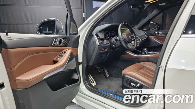 BMW X5 2023 — Photo 17/20
