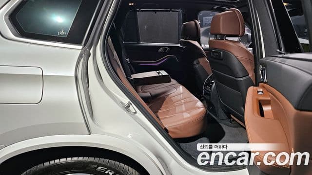 BMW X5 2023 — Photo 19/20