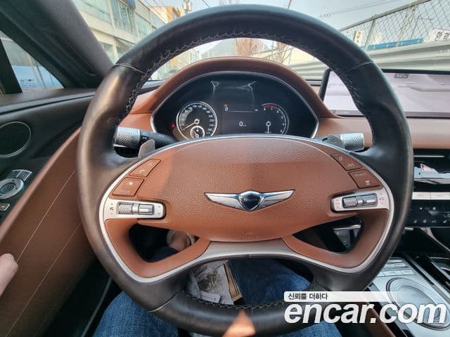 Genesis Electrified G80 2020 — ფოტო 17/20