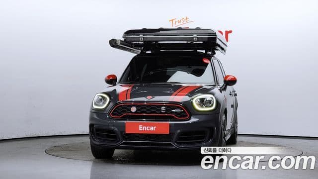 Mini Cooper S Countryman 2018 — ფოტო 2/20