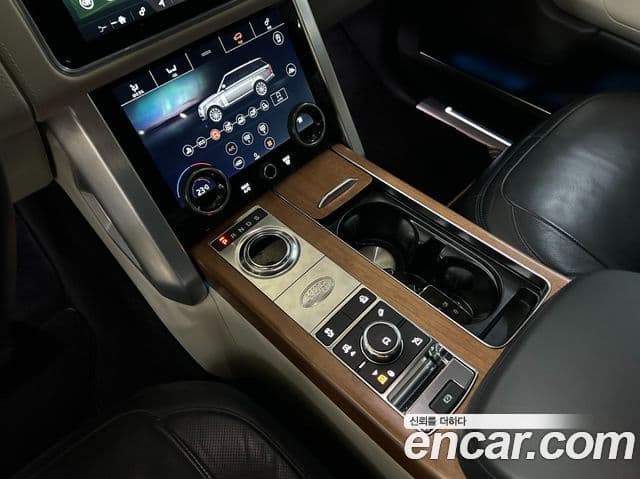 Land Rover Range Rover 2019 — Şəkil 11/17