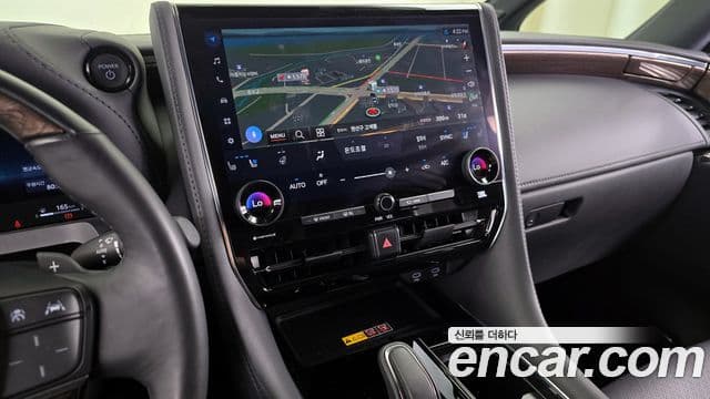Toyota Alphard 2023 — Şəkil 14/20