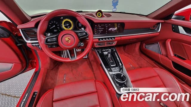 Porsche 911 2022 — ფოტო 7/20
