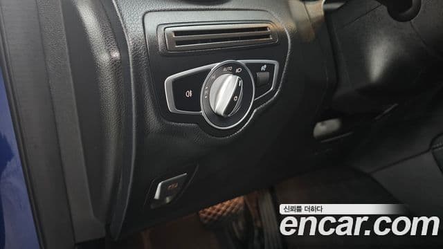 Mercedes-Benz GLC-Class 2020 — ფოტო 16/20