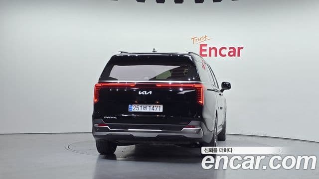 Kia Carnival 2024 — ფოტო 4/20