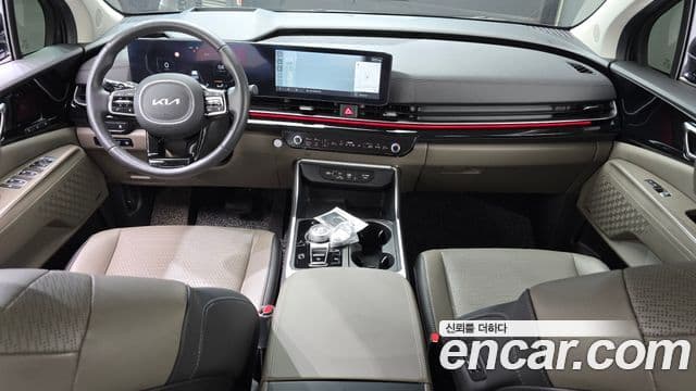 Kia Carnival 2024 — ფოტო 7/20