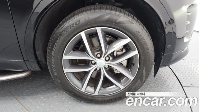 Land Rover Discovery Sport 2024 — фото 5 из 20