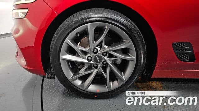 Genesis G70 2022 — фото 5 из 20