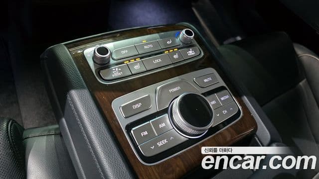 Kia The K9 2018 — Şəkil 17/20