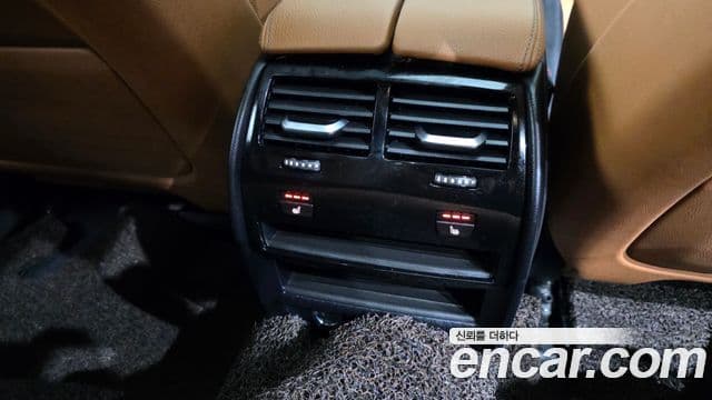 BMW 5 Series 2020 — Şəkil 19/20