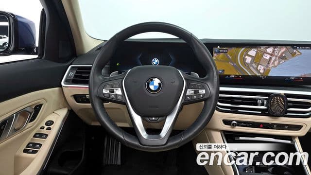 BMW 3 Series 2023 — Photo 11/20