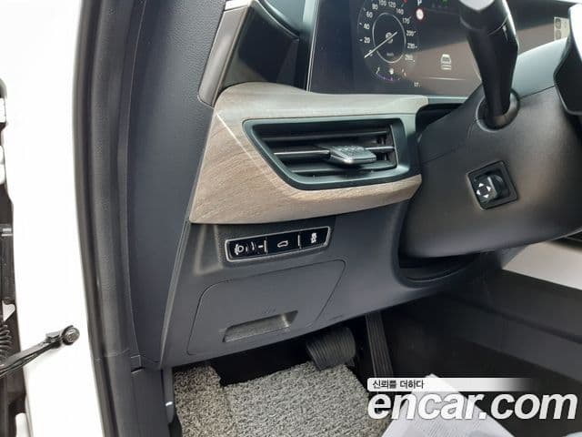 Kia K8 2023 — ფოტო 12/16