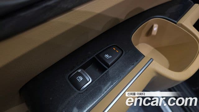 Kia Sorento 2020 — ფოტო 19/20