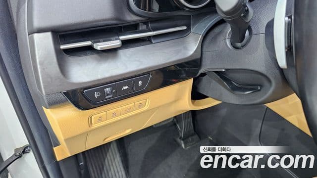Kia Carnival 2020 — Şəkil 15/20