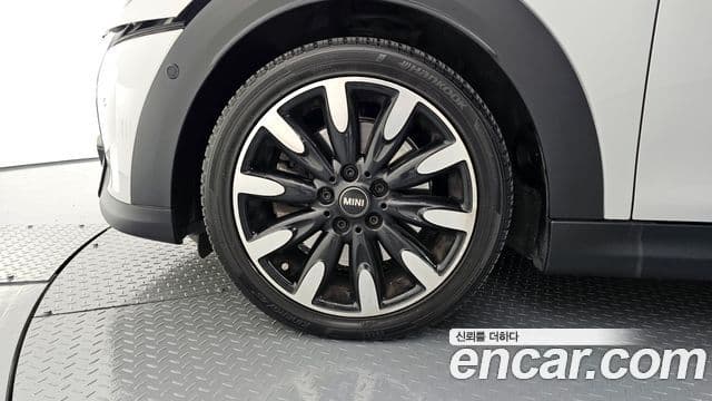 Mini Cooper S 2022 — фото 5 из 20
